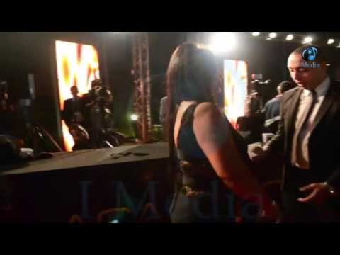 حفل أوسكار العربية | شوف الصاروخ دة بعد عمليات التجميل و نفخ الشفايف و الصدر !