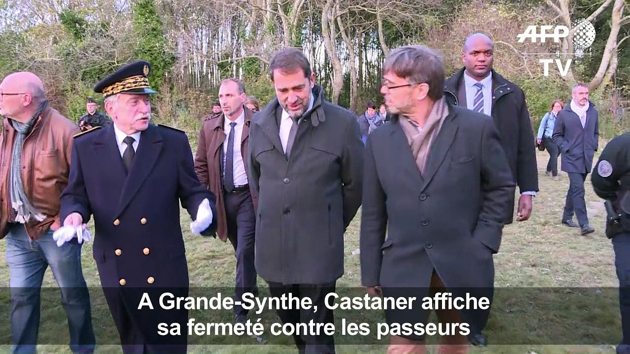 Grande-Synthe: Castaner affiche sa "fermeté"
