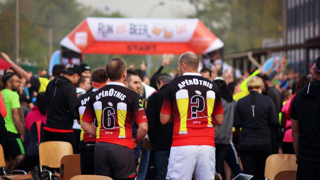 Dans cette course, on boit une bière tous les 3 km !