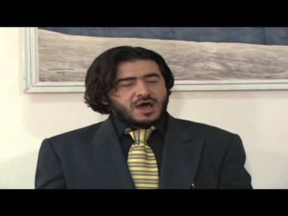 مسلسل حكايا | هو المدير العام مفكر نفسة قاعد في بيته