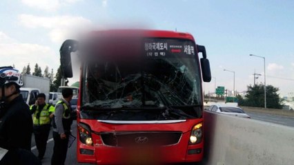 광역버스·화물차 추돌...승객 12명 다쳐 / YTN
