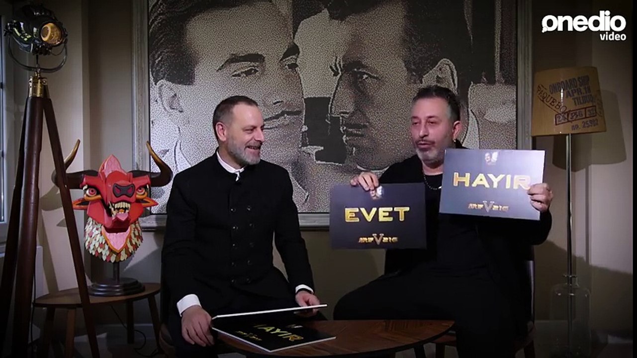 Cem Yılmaz vs Ozan Güven: Arif V 216 Kapışması!