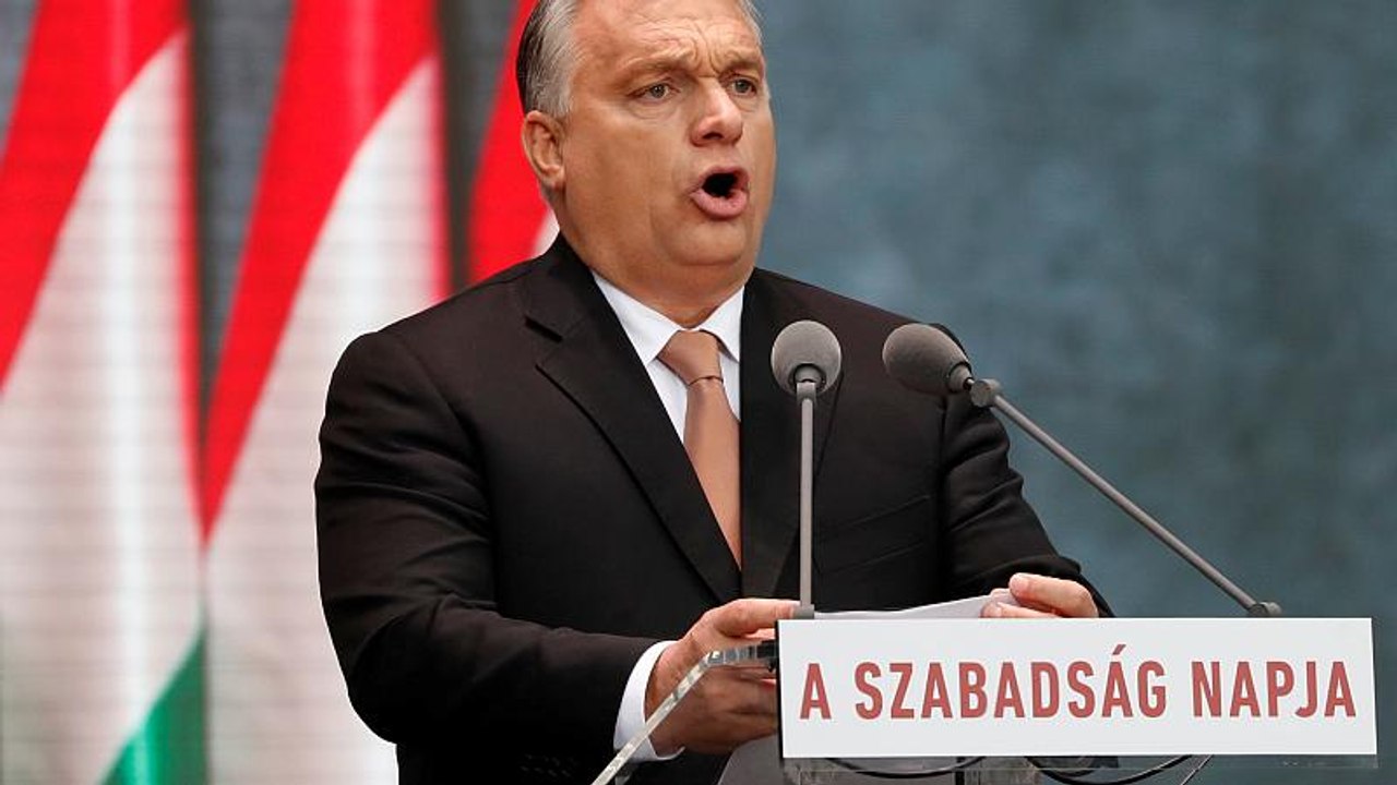 Orban kritisiert zum Revolutionstag die EU
