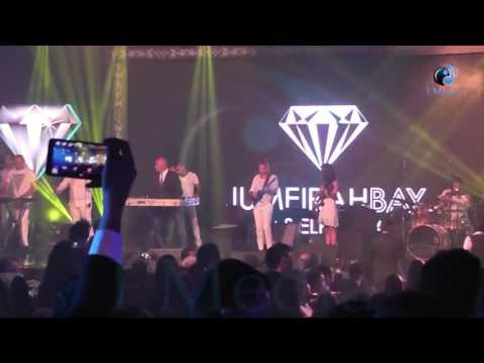 حفلة راغب علامة | شاهد جمهور الحفلة في أنتظار السوبر ستار راغب علامة وبنت بتعزف ع الجيتار!