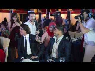 مهرجان عاصمة الموضة العربية | خالد سليم بيحرج بنت بتتصور معاة من غير أذنة  قولي حاجة طيب!