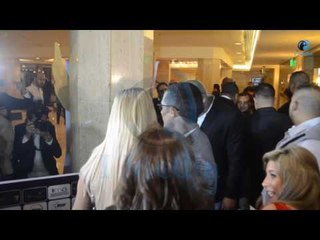 مهرجان القنوات الفضائية 2016 | مذيعة النهار تحاول ان تسجل مع محمد رمضان - شاهد ماذا حدث!