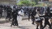 Pakistan'da Polis ve Protestocular Arasında Çatışma: 16 Yaralı