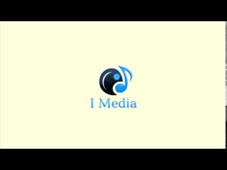 ختام مهرجان القاهرة السينمائي | واحد رخم جداً يجبر ميريهان حسين على التصوير سيلفي معة!