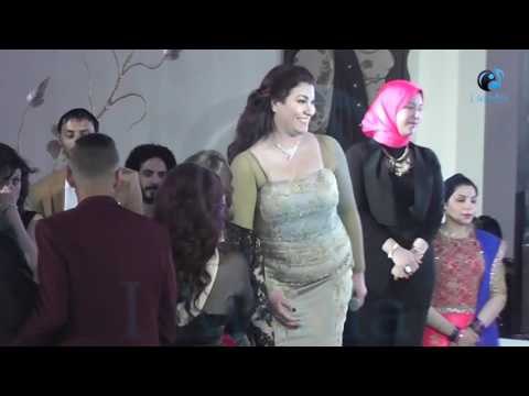 مهرجان الحياة بورسعيد | شاهد ماذا حدث في القاعة عند وصول النجمة سوزان نجم الدين بأطلالتها المثيرة!