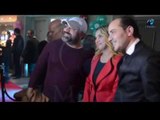 العرض الخاص لفيلم ياتهدي ياتعدي |  محمد شاهين بيتصور مع المعجبين بعد العرض الخاص للفيلم