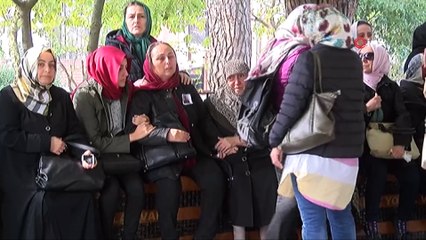 Eğitim sırasında rahatsızlanarak kaldırıldığı hastanede hayatını kaybeden asker son yolculuğuna uğurlandı