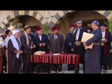 مسلسل طوق البنات الجزء الرابع | الحارة واقفه طابور  عشان تاخد  الهدايه