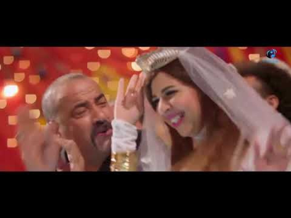 فرح اللمبى على بسبوسه
