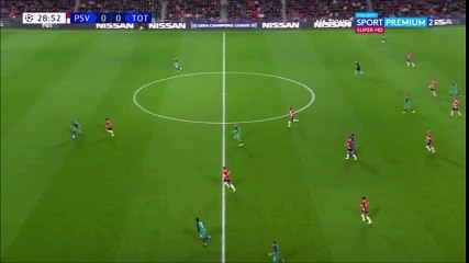 Hirving Lozano funny lob goal - PSV 1-0 Tottenham