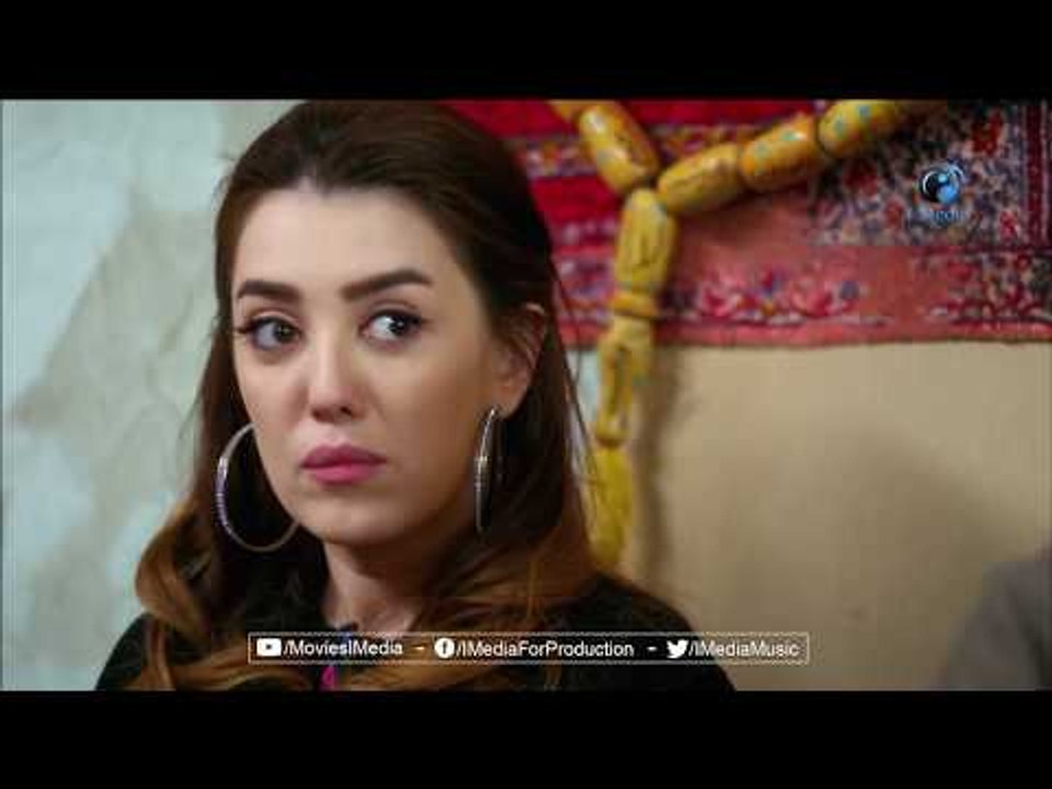 البت بوقها عامل كده