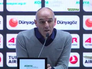 Descargar video: Teknik Direktörümüz Paul Le Guen'in Maç Sonu Değerlendirmesi (SL: Konyaspor 0-3 Bursaspor)