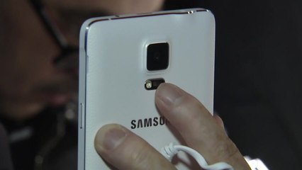 이탈리아, 삼성전자·애플에 거액 과징금..."휴대폰 성능 고의 저하" / YTN