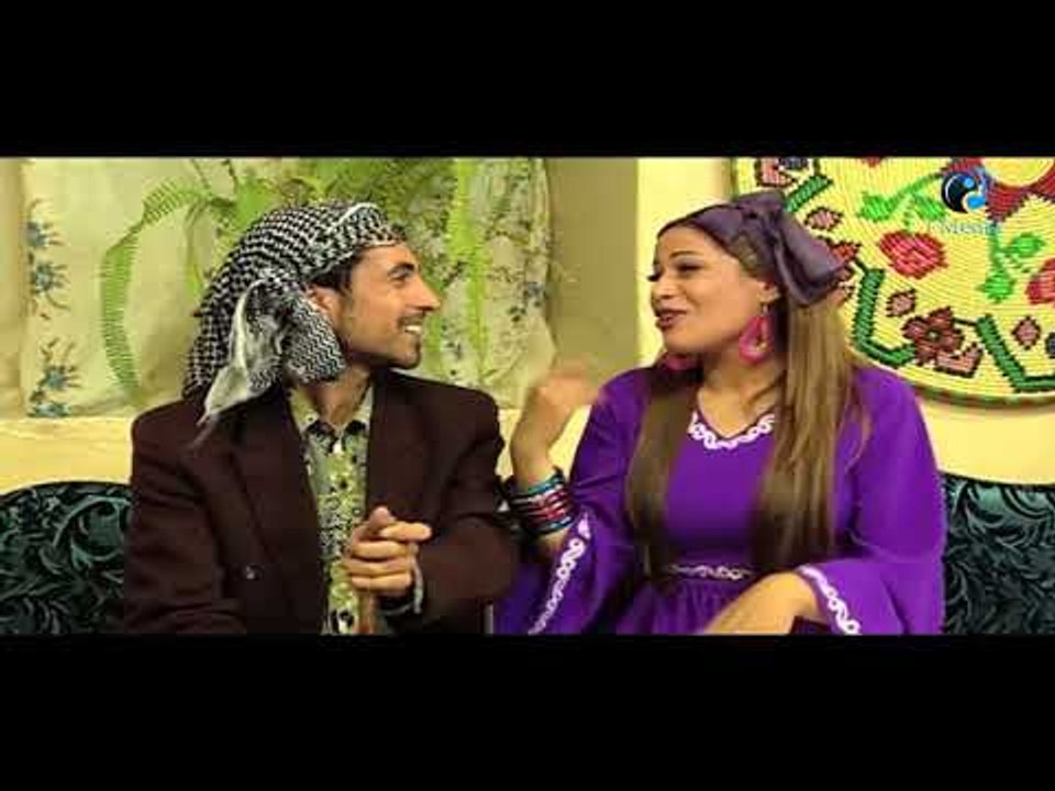 لما يجيلك ضيف اجنبي ومتعرفش غير انك تقوله ويلكم ويلكم