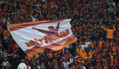 Galatasaray Taraftarı, Schalke 04 Karşılaşmasında Stadı Hınca Hınç Doldurdu