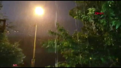 Osmaniye Kadirli'de Sağanak Yaşamı Olumsuz Etkiledi