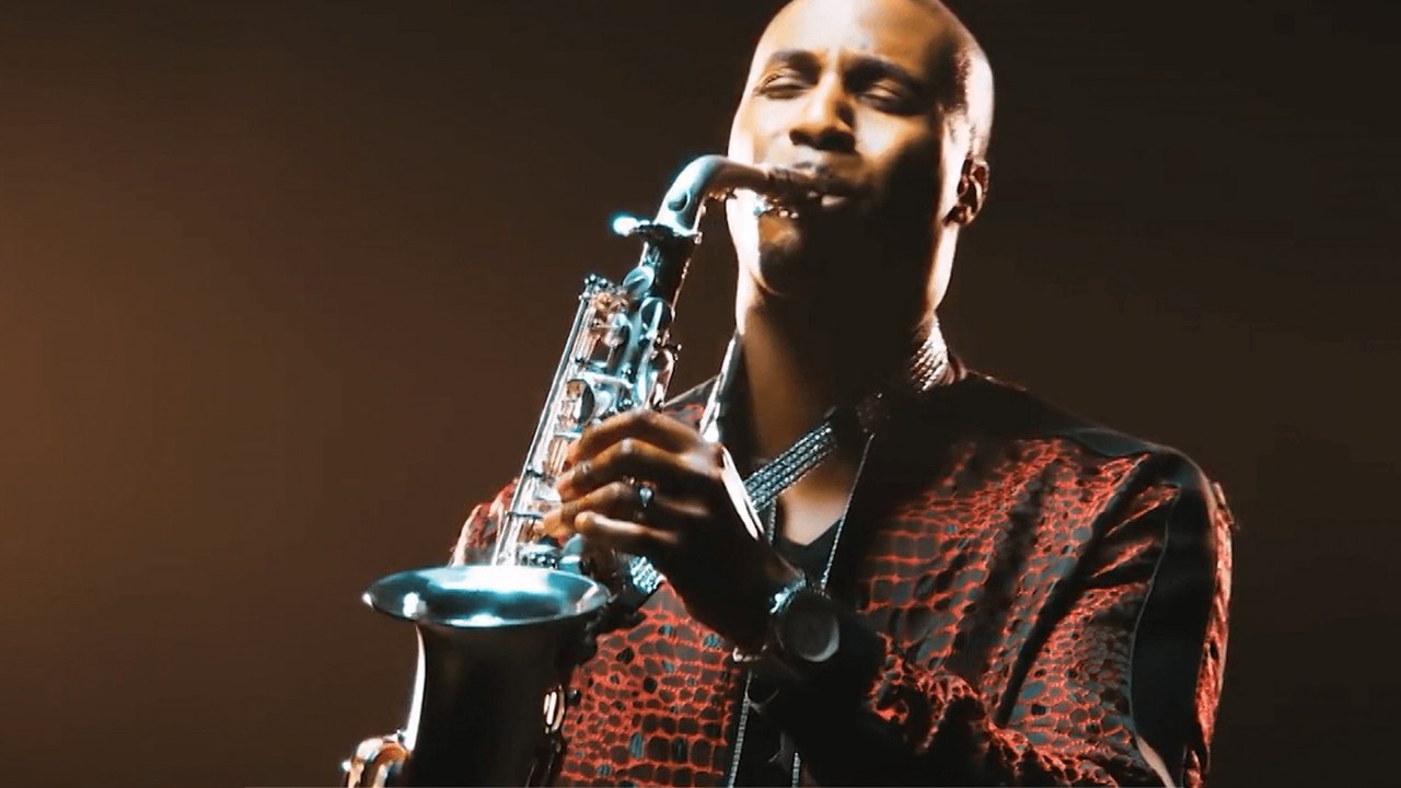 Get Groovy at the Legends Jazz Brunch
