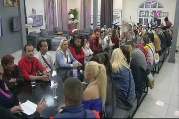 HAOS / ALEKSANDRA BIH PROBALA DZEKSONA