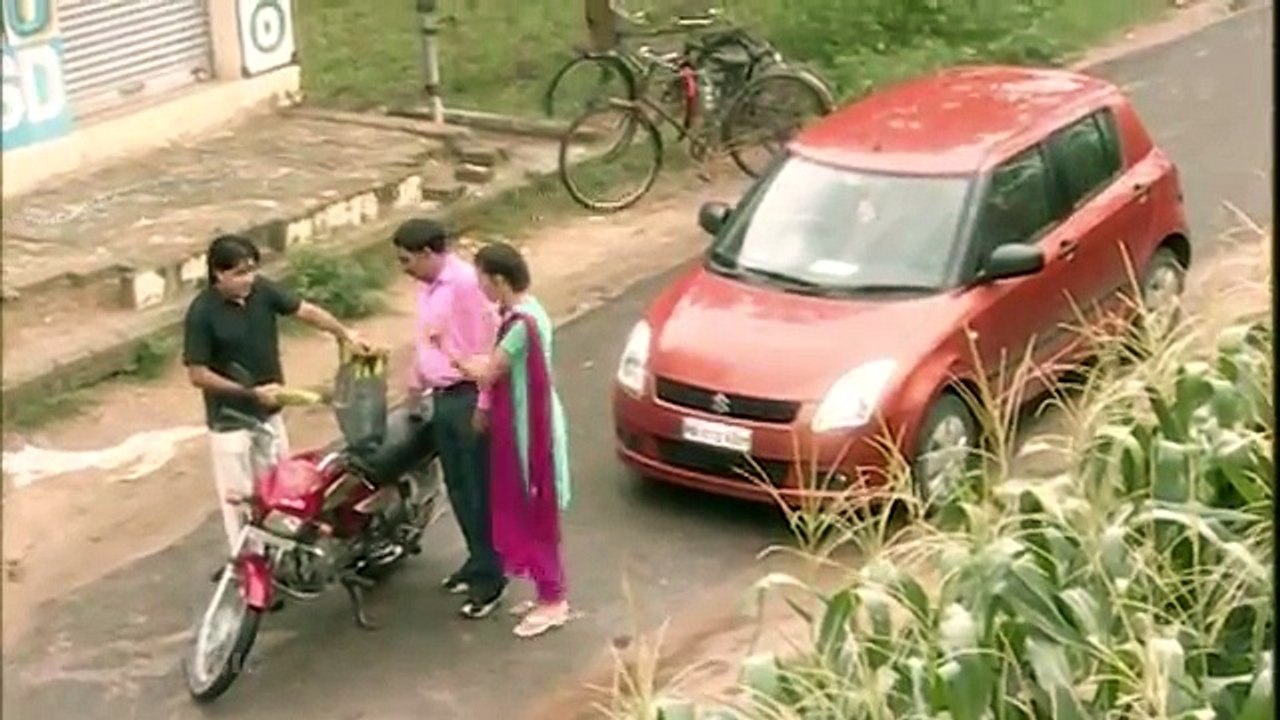 Police ky dr sy apni mehbooba ko behn kehna para,,hahah very Funny Video