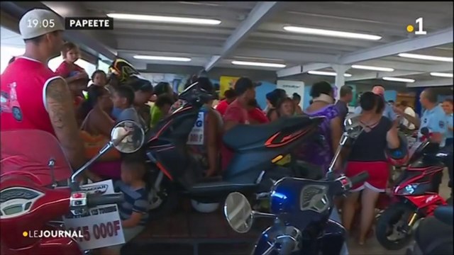 Casques offerts aux enfants