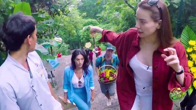 Hồ Ngọc Hà tập hát Xẩm khiến bố mẹ, Cindy Bishop thích thú