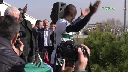 Moussa Sow İmzayı Attı