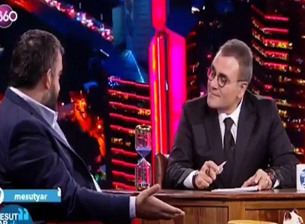 Teknik Direktör Ümit Özat: Kilo alıyorsun 'Ayı' diyorlar, zayıflıyorsun 'Şaşı' diyorlar. Kimseyi mutlu edemiyorsun