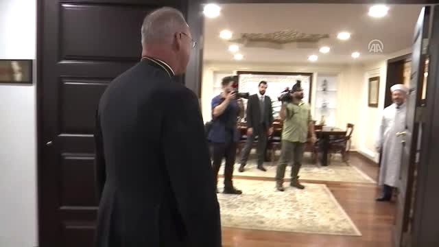 Diyanet İşleri Başkanı Erbaş, Vatikan Büyükelçisi Vatikan Büyükelçisi Russell'i Kabul Etti