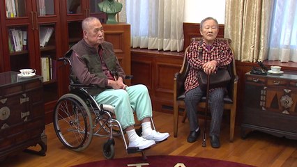 과일 장사로 모은 400억 기부...노부부의 선행 / YTN