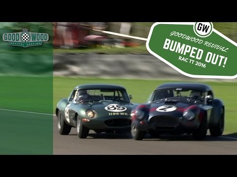AC Cobra loses lead after Jaguar E-Type bump