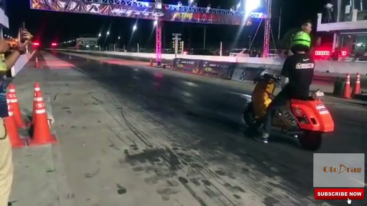 Drag Vespa Thailand tembus 6 DETIK!!