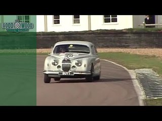 The Jaguar Mk1 drifting machine at Revival '00
