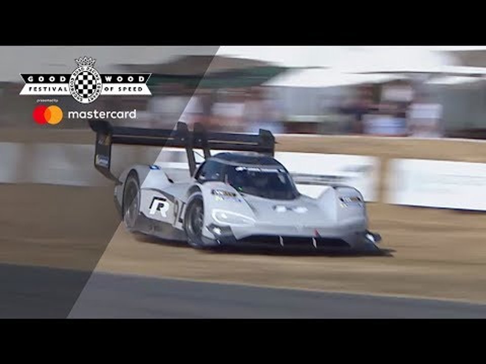 Terrifying grassy save for 670bhp VW ID R Pikes Peak at Goodwood
