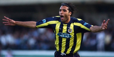 Sarı-Lacivertlilerin Efsane Futbolcularından Hooijdonk, Anderlecht-Fenerbahçe Maçını Tribünden Takip Etti