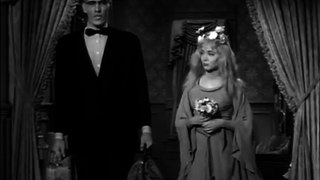 The Addams Family S02E24 - Ophelia Visits Morticia
