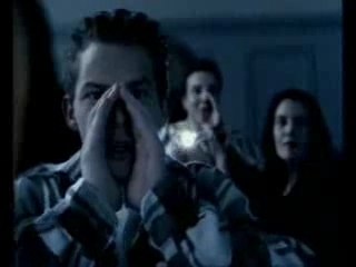 Publicité disneyland cherie j'ai retreci le public