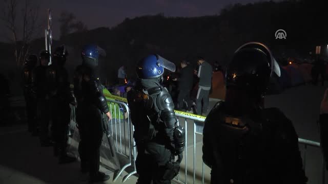 Sığınmacıların AB Kapısındaki Bekleyişi Sürüyor - Velika