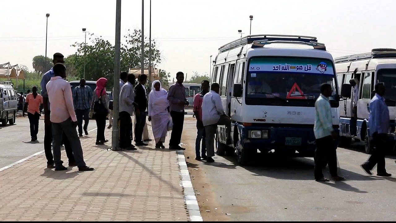 South Sudan identity: Split leaves many without documents