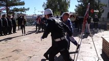 Sivas'ta İstiklal Marşı Okunurken Hayat Durdu