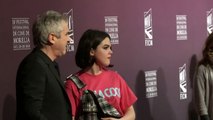 Alfonso Cuarón rechaza racismo hacia caravana migrante en México