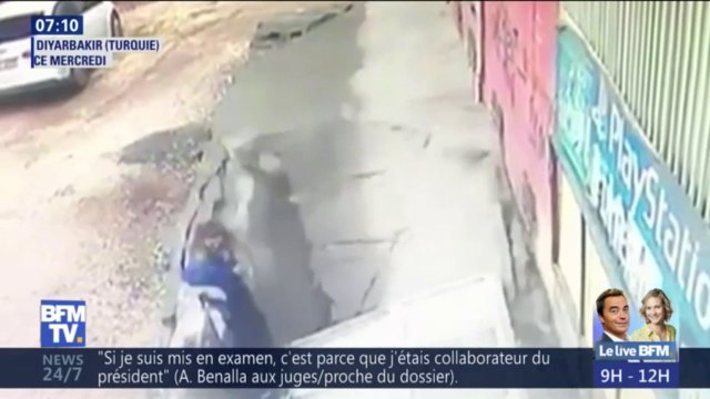 En Turquie, le trottoir s'écroule au passage de deux femmes, qui sont saines et sauves