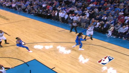 Play of the Day: Marcus Morris