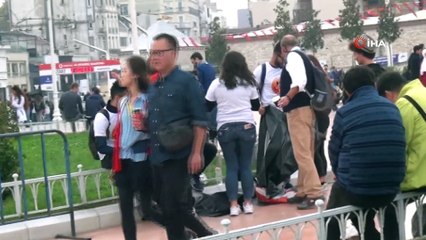 Önce kan verdiler, sonra çöp topladılar