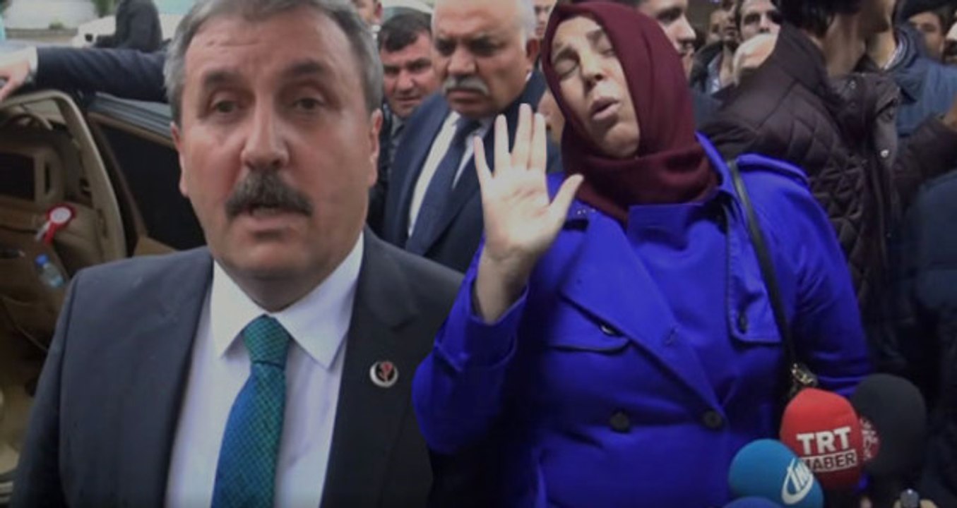 Muhsin Yazıcıoğlu'nun Eşi, BBP Lideri Destici'nin Üzerine Yürüdü