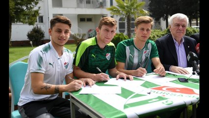 Futbol Akademisinden 4 Profesyonel İmza