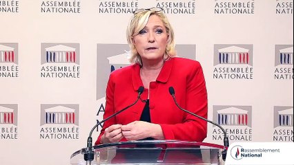 Marine Le Pen tenait ce matin une conférence de presse avec Jordan Bardella et Aymeric Durox à l'Assemblée Nationale